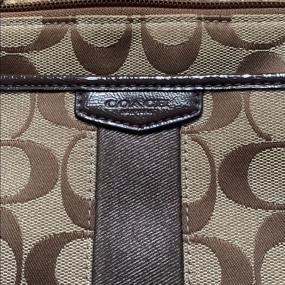 Brown /tan coach purse - Picture 4 of 4